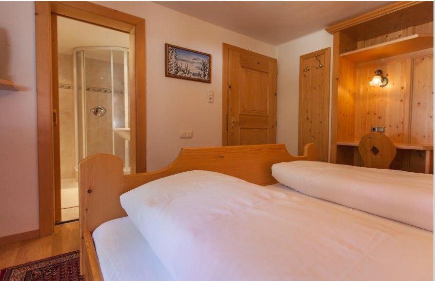 Pension Edelweiss Alpbach Buitenkant foto