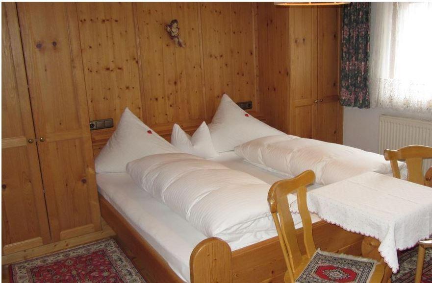 Pension Edelweiss Alpbach Buitenkant foto