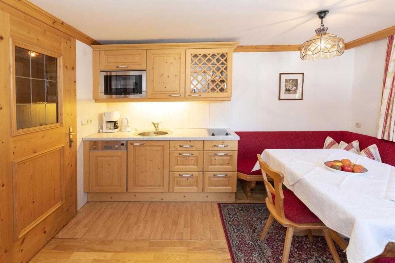 Pension Edelweiss Alpbach Buitenkant foto